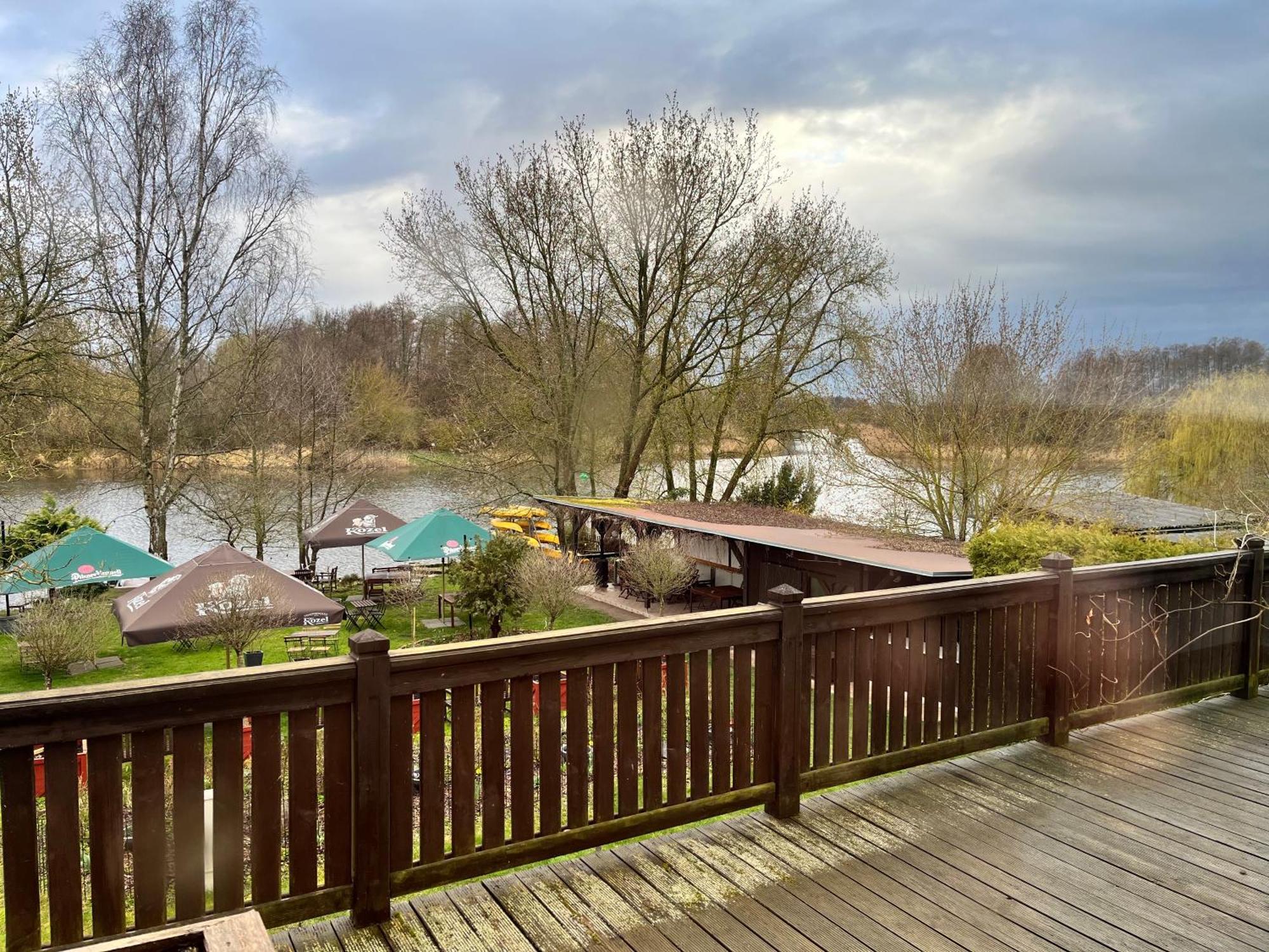 Riverside Inn Oderberg Extérieur photo